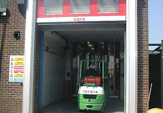 Airlocks add an extra dimension to loading bays